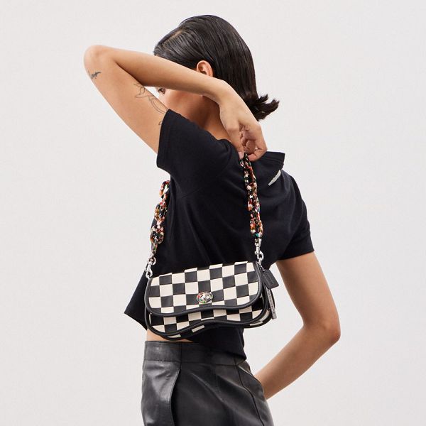 Coachtopia Crossbody Kabelka Coach Wavy Dinky Checkerboard Upcrafted Leather Černé | 1835967-CZ