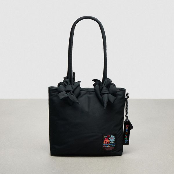 Coachtopia Tote Coach Loop Small Recycled Polyester With Heart Appliqué Černé Viacfarebný | 0154679-CZ