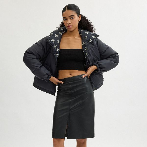 Dámské Bunda Coach Reversible Cropped Puffer In Recycled Polyamide Černé | 0962478-CZ